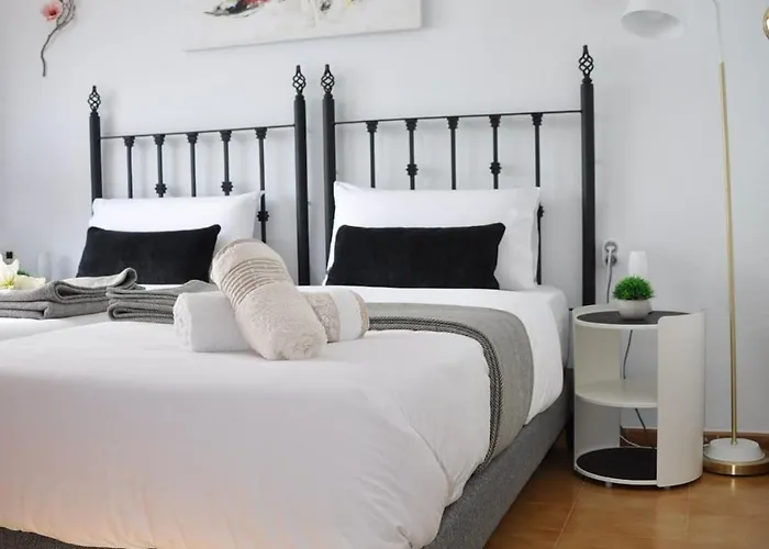 Sunrise Apartment *